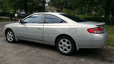 Toyota : Solara Coupe 2 door Silver Solara. Good condition. Leather. 6disc CD. Clean title. Coupe. Moon roof.