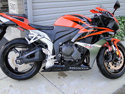 Honda : CBR 2008 honda cbr 600 rr sportbike orange black silver under 5000 miles