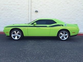 Dodge : Challenger R/T Plus 2015 green r t plus 5.7 l hemi v 8 auto 375 hp 6 k mi loaded like new texas
