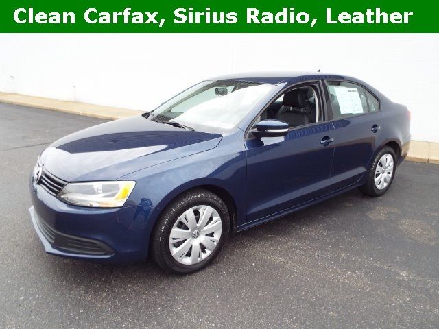 Volkswagen : Jetta 1.8T SE SE 1.8L CD 6 Speakers AM/FM radio: SiriusXM MP3 decoder Radio data system