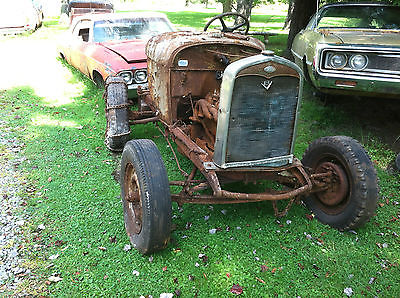 Ford : Model A MODEL A  TURNED INTO A FARM TRACTOR