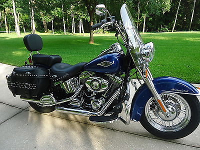 Harley-Davidson : Softail 2015 harley heritage classic only 1600 miles and flawless condition