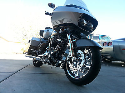 Harley-Davidson : Touring 2009 cvo raod glide excellent 10 k in accessories and dealer engine work