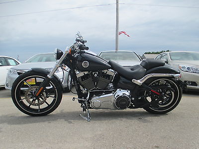 Harley-Davidson : Softail 2013 harley davidson breakout