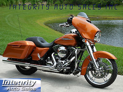 Harley-Davidson : Touring 2014 harley street glide low miles flawless condition