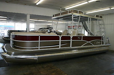 Aloha 260 Upper Deck pontoon - tritoon boat Mercury 150 HP 4 stroke