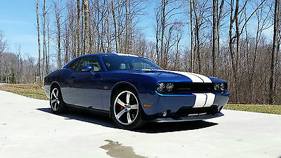 Dodge : Challenger 2dr Cpe SRT8 Limited Edition 392 Challenger 6-speed with Pistol Grip