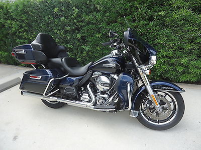 Harley-Davidson : Touring 2014 harley ultra classic only 7 k miles fully optioned and like new