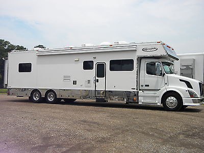 2008 Renegade  Motorhome on a Volvo Chassis 44' 2 Slide King Bed Tandem Axle
