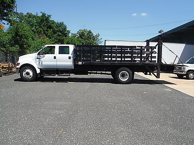 Ford : Other XLT 2004 ford f 650 xlt superduty truck stake body oversized lift gate 136 399 miles