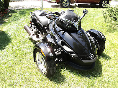 Can-Am 2012 can am rs se 5 motorcycle trike