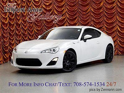 Scion : FR-S Base Coupe 2-Door Low Miles 2 dr Coupe Unspecified Gasoline 2.0L 4 Cyl Whiteout
