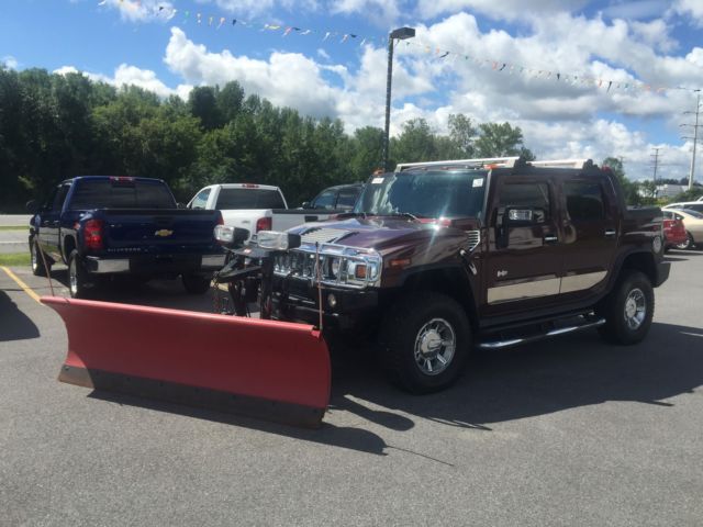 Hummer : H2 4WD 4dr SUT Low Miles with Plow and plowframe professionally fabricated onto vehicle