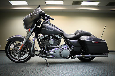 Harley-Davidson : Touring 2012 harley davidson street glide flhx only 2 k miles csr pipes perfect financing