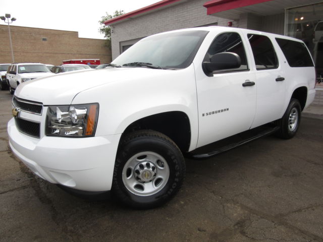 Chevrolet : Suburban 4WD 4dr 2500 White 2500 LS 4X4 Tow Pkg 79k Miles 9 Pass Rear Air Boards Ex Govt Well Maintain