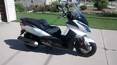 Kymco : Downtown 300i Kymco 2013 Downtown 300i Scooter