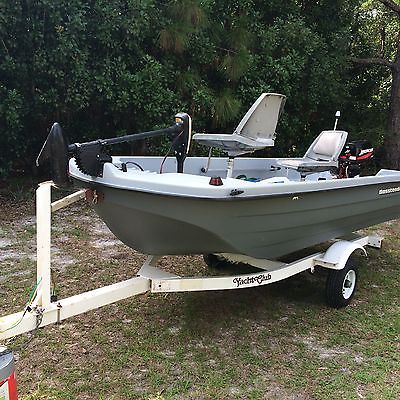 2001 Basstender 11.3 Fishing Boat with 2000 Mercury 4 HP 4 Stroke and Trailer