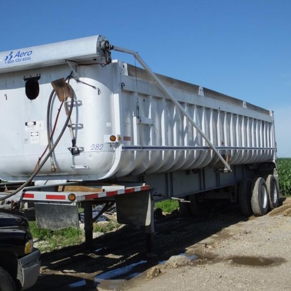 1988 Fruehauf dump trailer