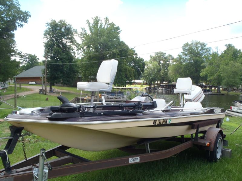 1981 Performance Bass Boat with 90hp Johnson