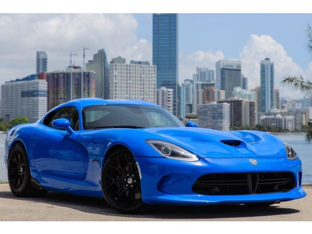 Dodge : Viper Base Base Manual Coupe 8.4L NAV 12 Speakers AM/FM radio: SiriusXM Air Conditioning