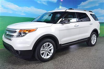 Ford : Explorer Leather Power 3rd Row Carfax certified Full Warran Leather Power 3rd Row Carfax certified Full Warranty Leather 4x4