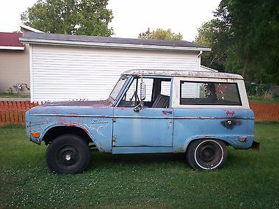 Ford : Bronco Not really a barn find,  I knew it was in my garage for 25 years.