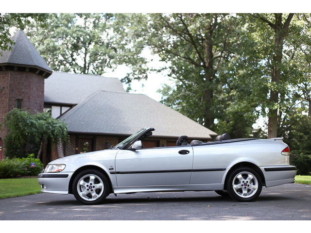 Saab : 9-3 SE CONV 2001 saab 9 3 se convertible 2.0 l turbo auto 29 mpg loaded clean carfax rust free