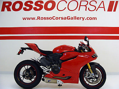 Ducati : Superbike LIKE NEW Ducati 1199 Panigale S with Termignoni exhaust