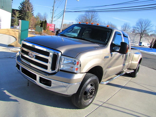 Ford : F-350 DUALLY 4x4 DUALLY TURBO DIESEL ! 4x4! WARRANTY ! JUST SERVICED ! LEATHER !CREW CAB ! 05