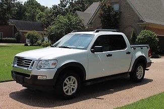 Ford : Explorer XLT One Owner Perfect Carfax Low Miles  New Tires Great Service History MSRP $26550