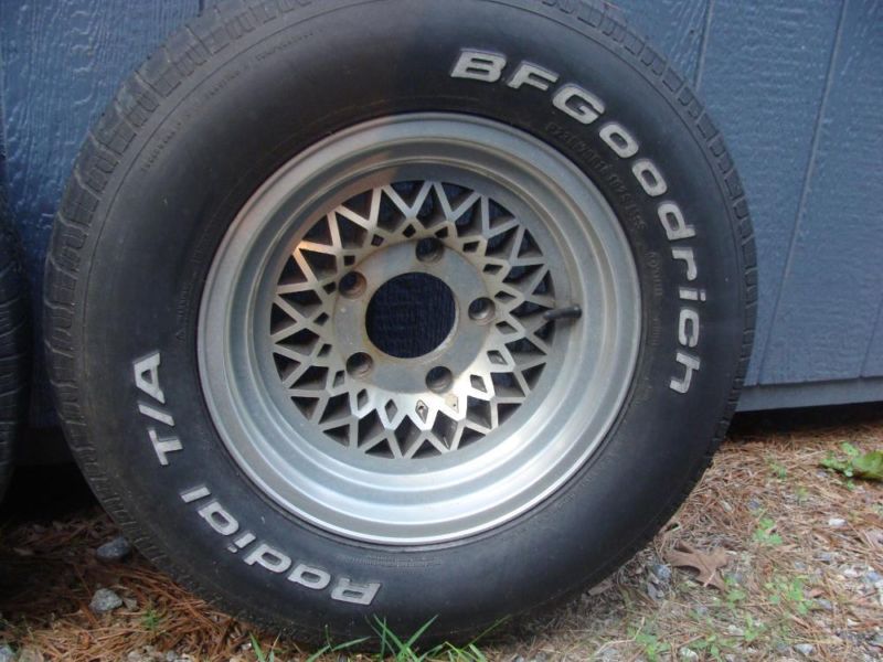 Set of 4 Aluminum Rims 15 inch with B.F. Goodrich Tires, 0