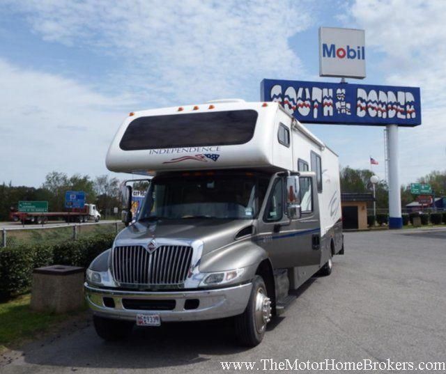 2008 Gulf Stream Super C Bunk House Diesel Powered