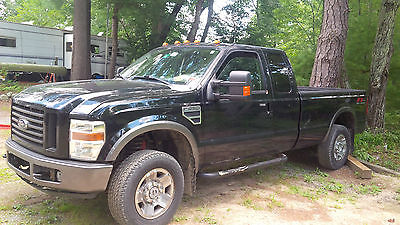 Ford : F-250 F-Series Supercab, 8' Bed F-250 4 x 4 pickup truck black, one owner  manual transmission