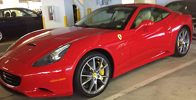 Ferrari : California Base Convertible 2-Door Classic 2013 Ferrari California 483HP, 3K Miles, Paid $300k, Mint Conditions