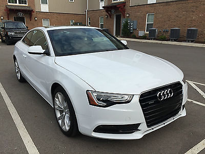 Audi : A5 Luxury Coupe 2-Door 2013 audi a 5 luxury coupe 2 door 2.0 l white exterior with brown interior