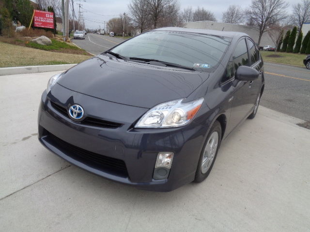 Toyota : Prius 5dr HB V (GS 2011 toyota prius gas saver hybrid good miles like new clean serviced no reserve