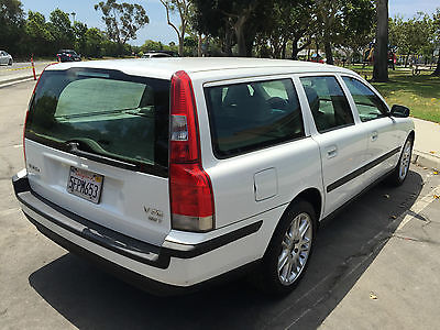 Volvo : V70 2.5T Wagon 4-Door VOLVO V70 2.5T..Mint Coondition..ONE OWNER...CLEAN CAR FAX HISTORY.. Offers