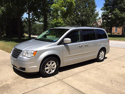 Chrysler : Town & Country Touring 2008 chrysler town and country touring