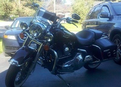 Harley-Davidson : Touring 2005 harley davidson road king classic excellent condition