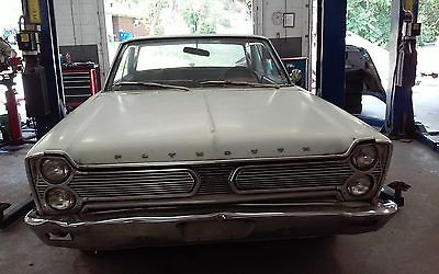 Plymouth : Fury Base 1966 plymouth fury iii 5.2 l