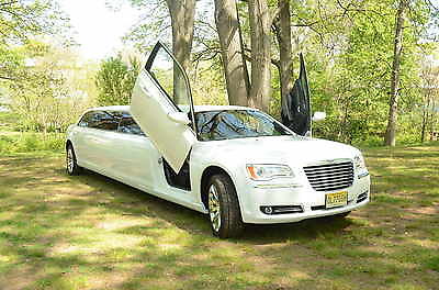 Chrysler : Other Limousine By Pinnacle 2012 chrysler 300 limousine by pinnacle