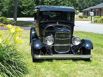 Ford : Model A 1932 1929 ford model a street rod tudor black 302 auto 1932 trim all steel all ford