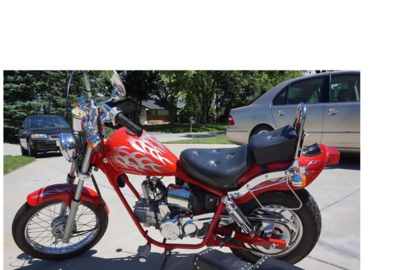 2004 LIKE NEW PAGSTA MOPED MOTORCYCLE, ONLY 247 MILES!!!!!