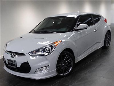 Hyundai : Veloster 3dr Coupe Manual w/Black Int 2013 hyundai veloster coupe 6 speed push start stop 18 wheels 1 owner warranty