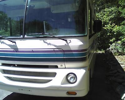 1996 class a 30ft fleetwood storm very clean only ten thousand miles