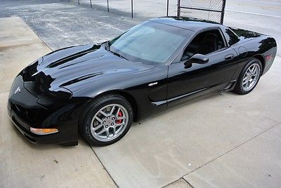 Chevrolet : Corvette Z06 5,899 MILES, Z06 5,899 MILES  2003 corvette z 06 black black 6 speed 405 hp 5 899 miles