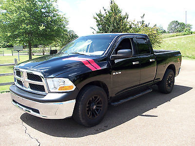 Dodge : Ram 1500 SLT 2012 dodge ram 1500 slt quad cab 4 x 4 with custom wheels and mud tires