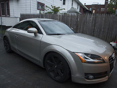 Audi : TT Base Coupe 2-Door 2008 audi tt quattro 3.2 l