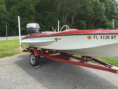 Glasspar G3 Runabout, 1965, 13'7