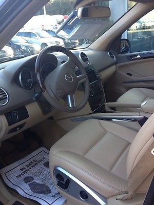 Mercedes-Benz : M-Class 350 2010 ml 350 in perfect condition in and out fully loaded with crome package